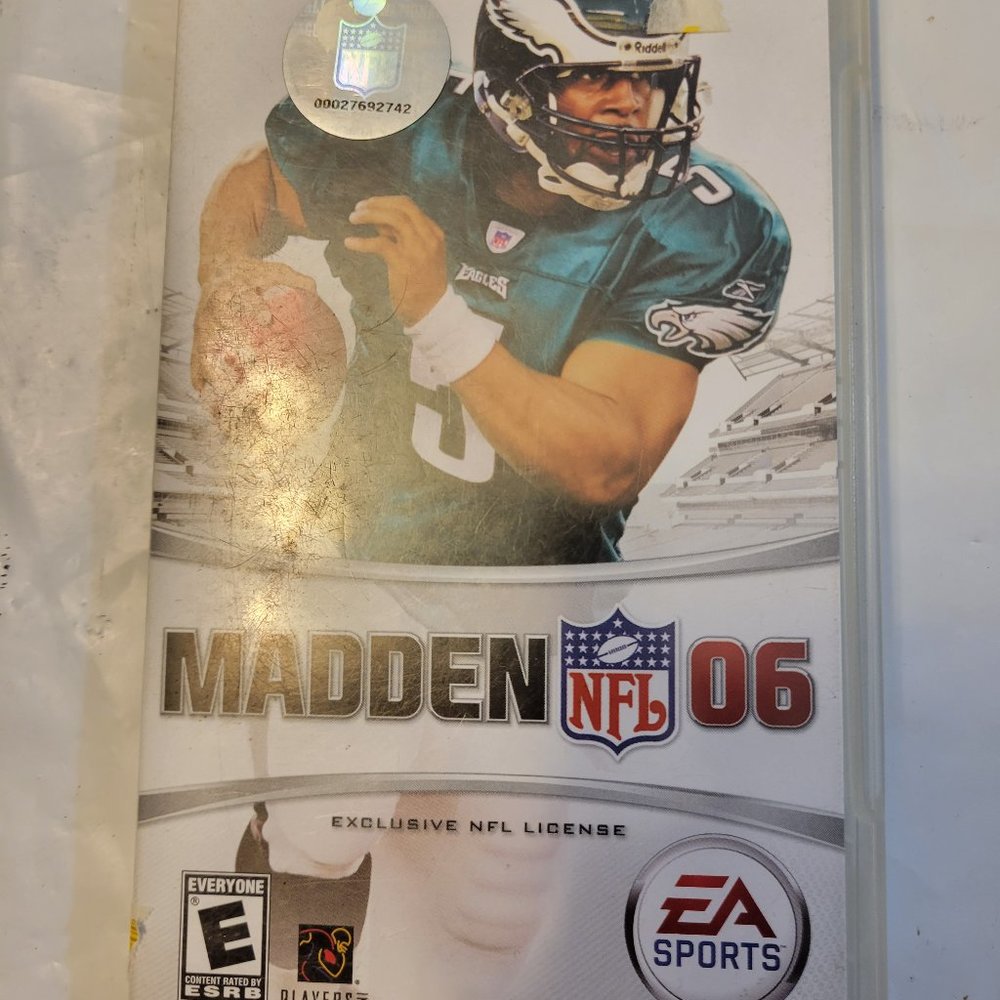 Madden 06 PSP Game